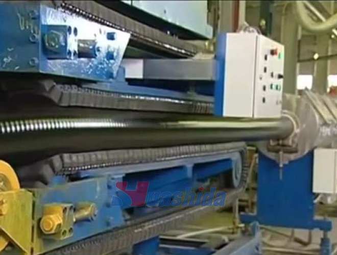 Flexible pre-insulated pipe production line