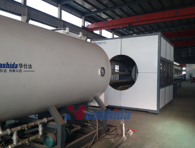 Vacuum Calibrating HDPE insulation pipe production line