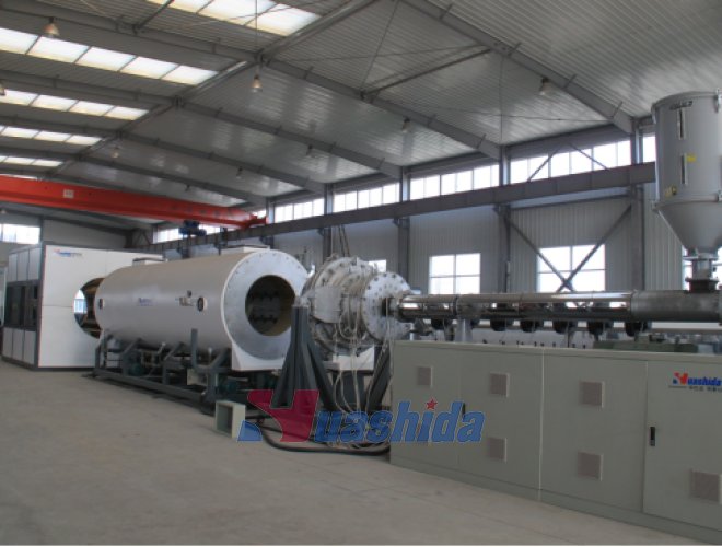 Vacuum Calibrating HDPE insulation pipe production line